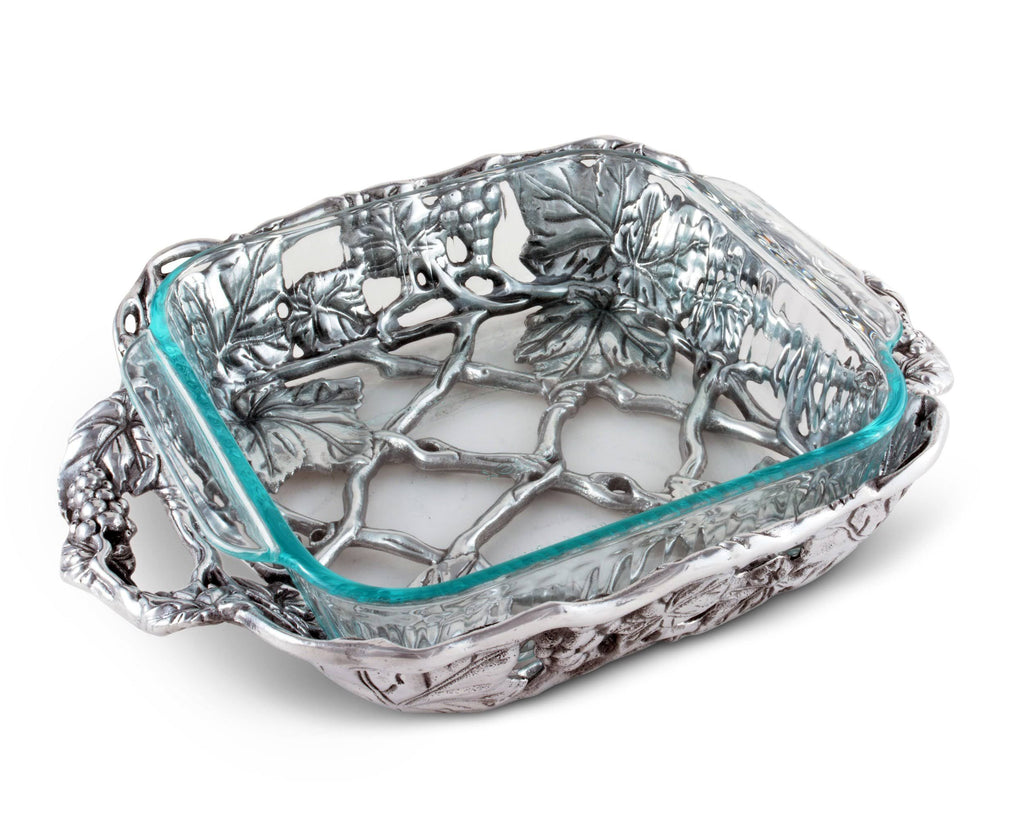 Grape Casserole with 2 Quart Pyrex M978841