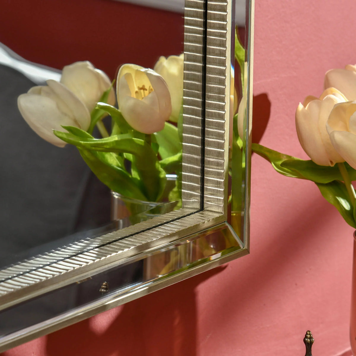39" x 27" Modern Wall Mirror T779