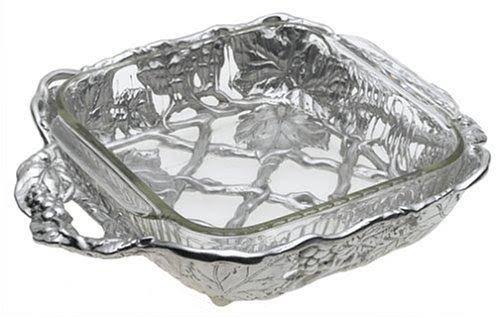 Grape Casserole with 2 Quart Pyrex M978841