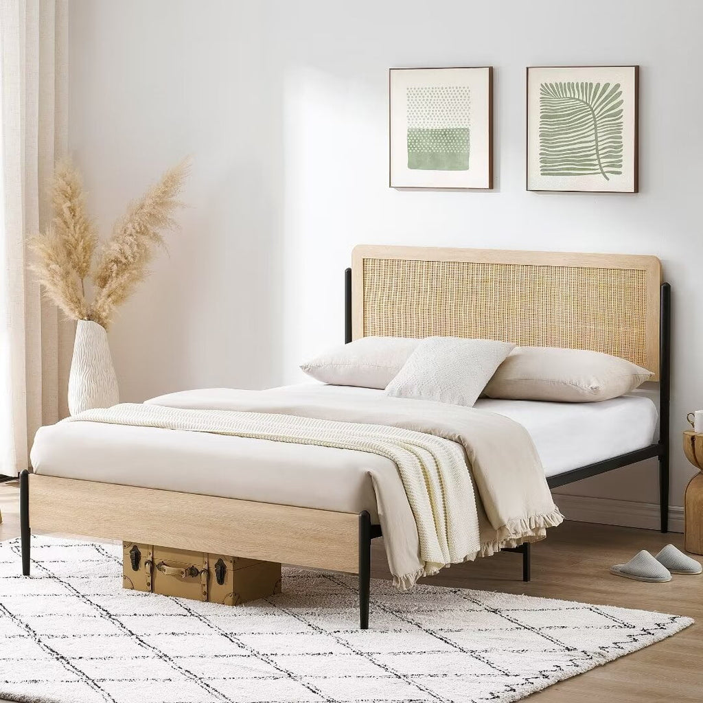 Queen Size Metal Platform Bed Frame with Rattan Headboard I733