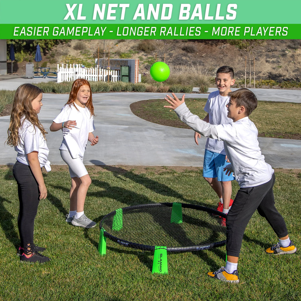 Outdoor Game Set with 3 Balls and Carrying Case U965238