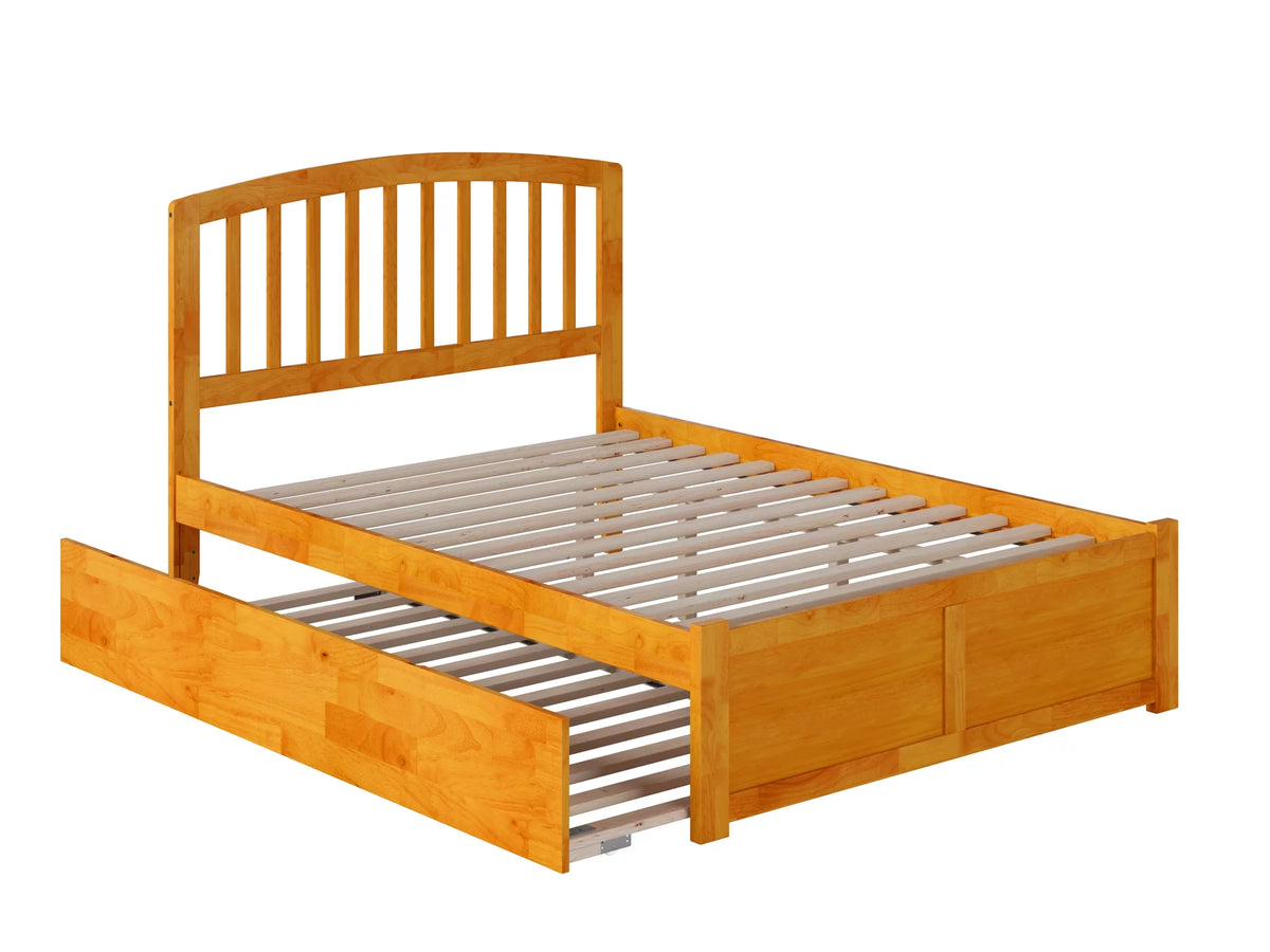 Caramel Solid Wood Platform Bed with Footboard and Twin Trundle Q2538