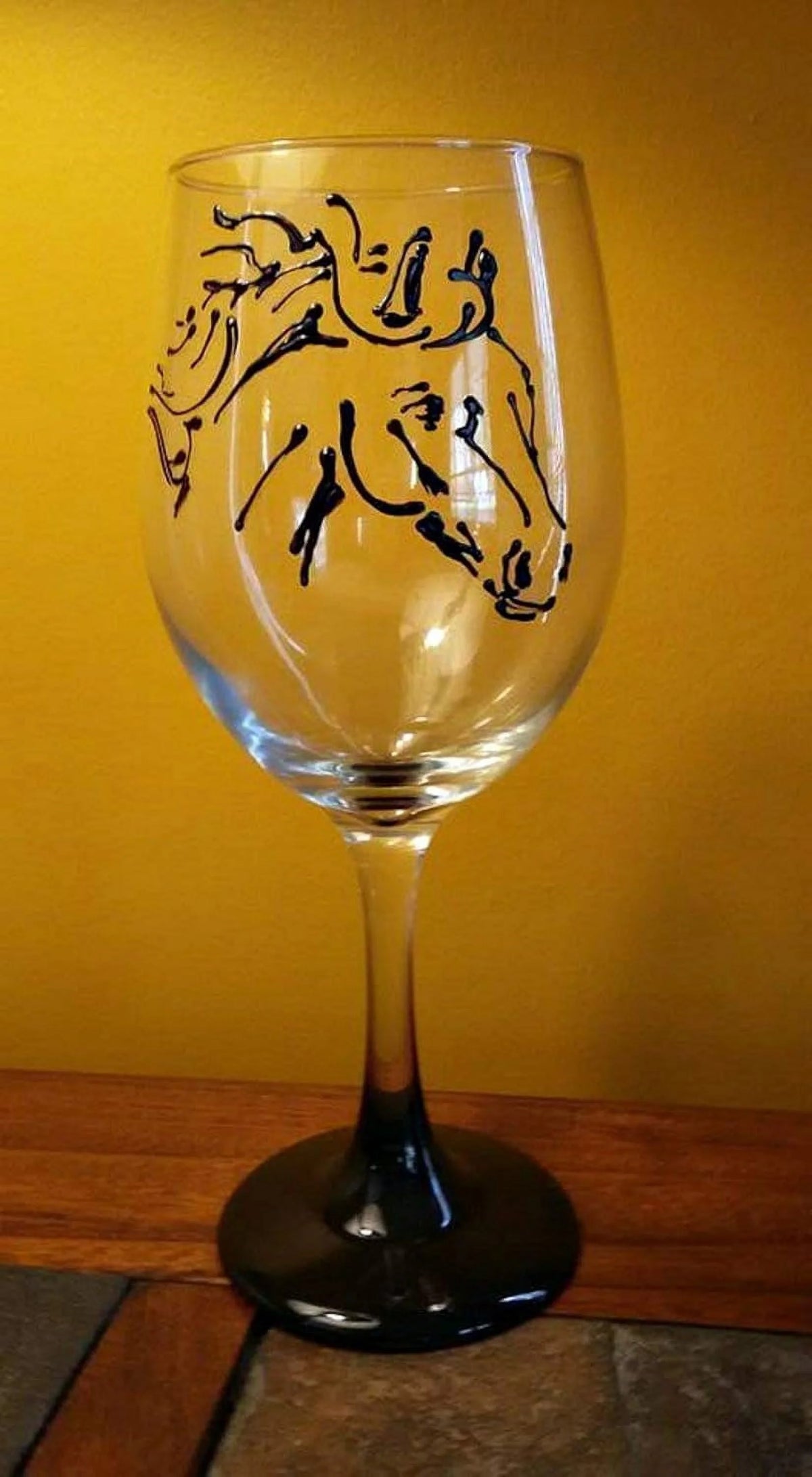 Hand Painted Wine Glasses Set Of 2 Q671