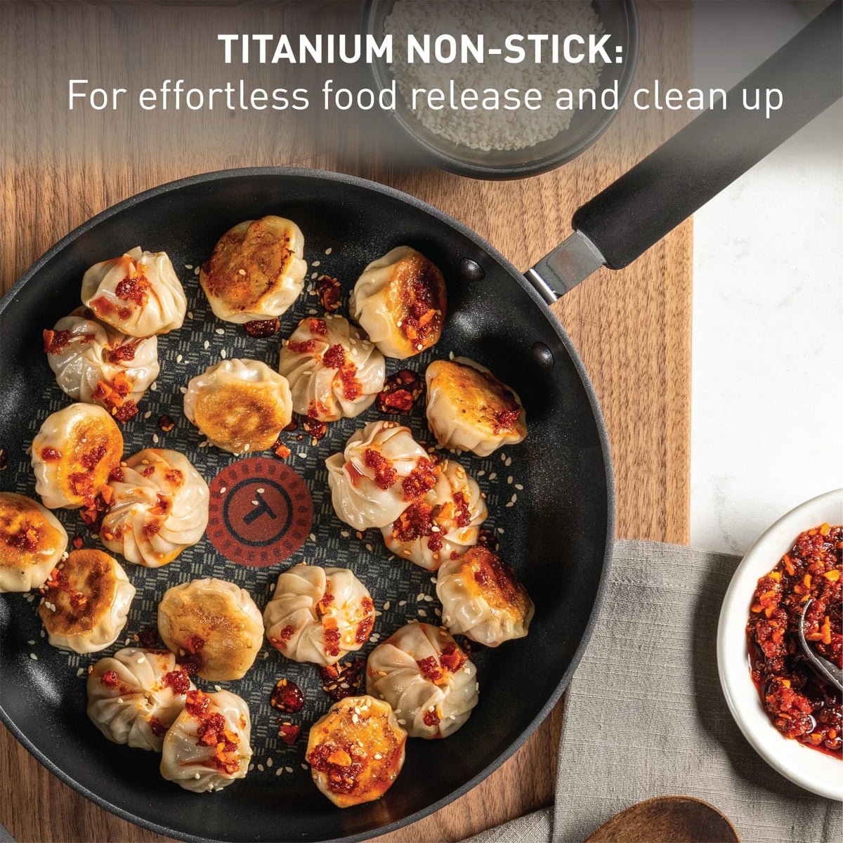 12 inch Hard Anodized Non-Stick Fry Pan with Lid E65118
