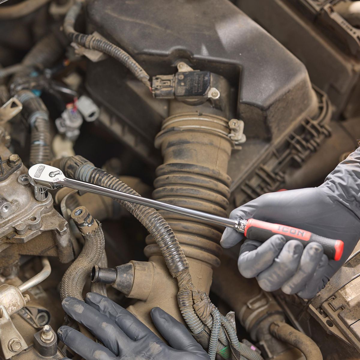 1/4 in. Drive 12-1/2 in. Extra-Long Ratchet with Comfort Grip Y58802