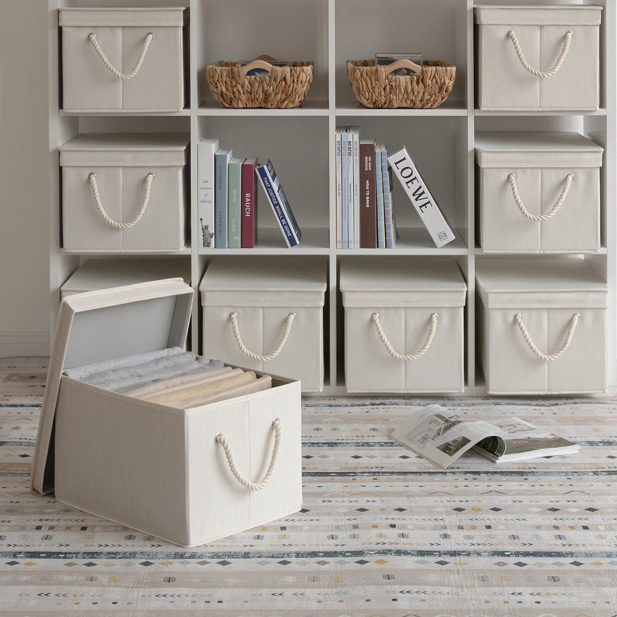 White Collapsible Fabric Storage Bins with Lids, 3-Pack Y344030