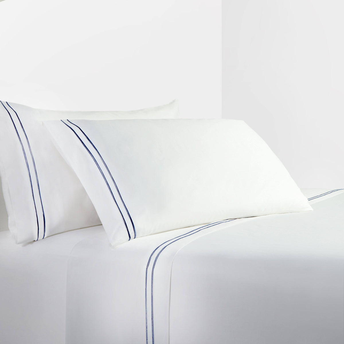 Navy Queen Sheet Set T226