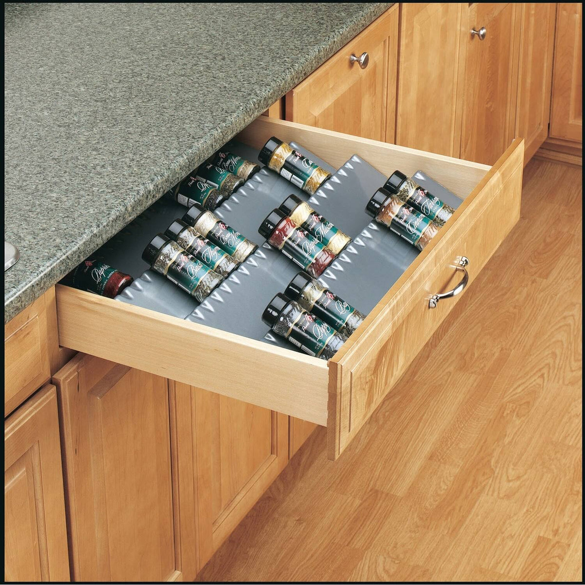 Trimmable Spice Rack U3627