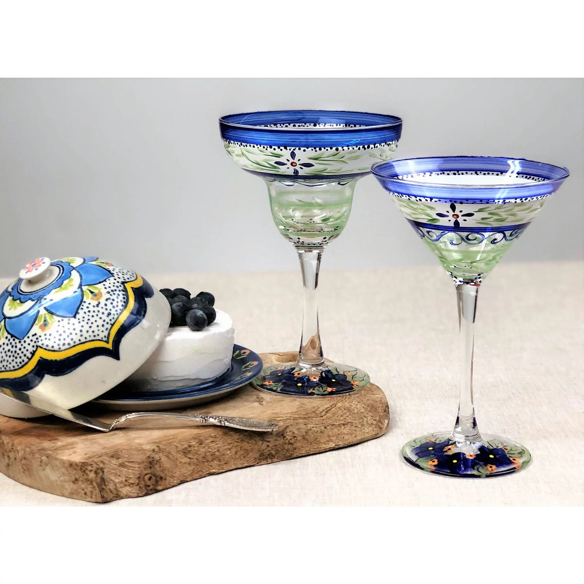 Set of 2 Green Floral Hand Painted Stemware Glasses 12 oz Z7394