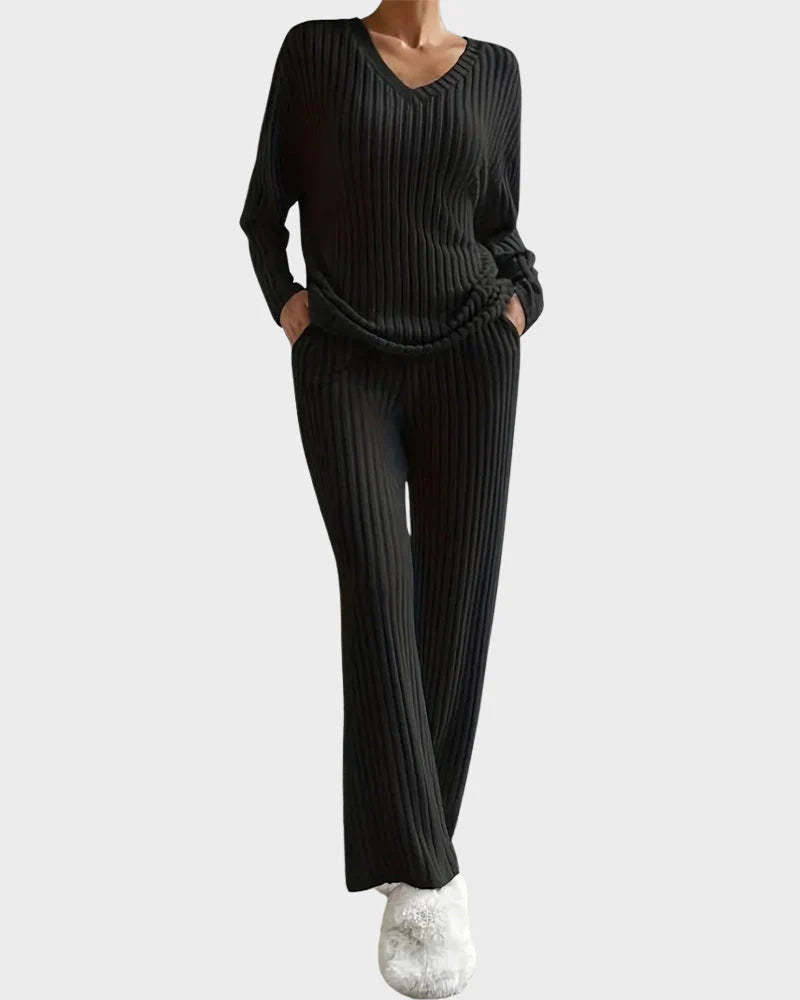 V-Neck Two-Piece Lounge Set H55378