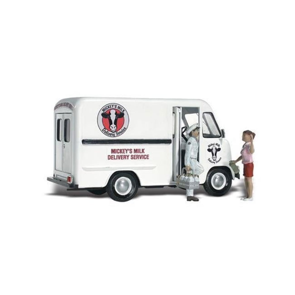 Mickeys Milk Delivery Truck with Figures Y65383