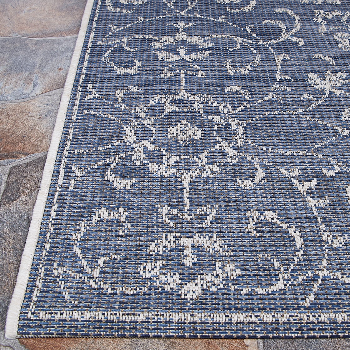 Navy-Ivory Indoor / Outdoor Area Rug Q7618